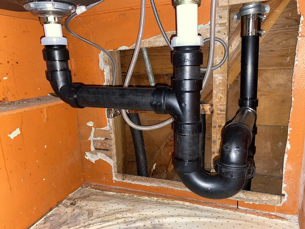Professional Pipe Bursting equipment and tools on the job in Morton